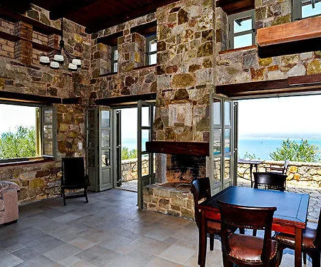 Diotima's Homes Hotel 3*